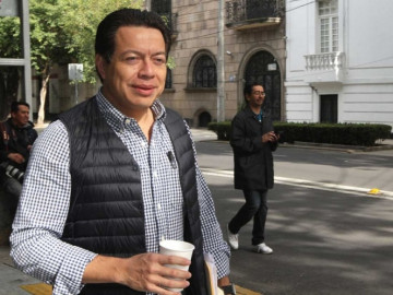 Deudas estatales deber frenar: Delgado