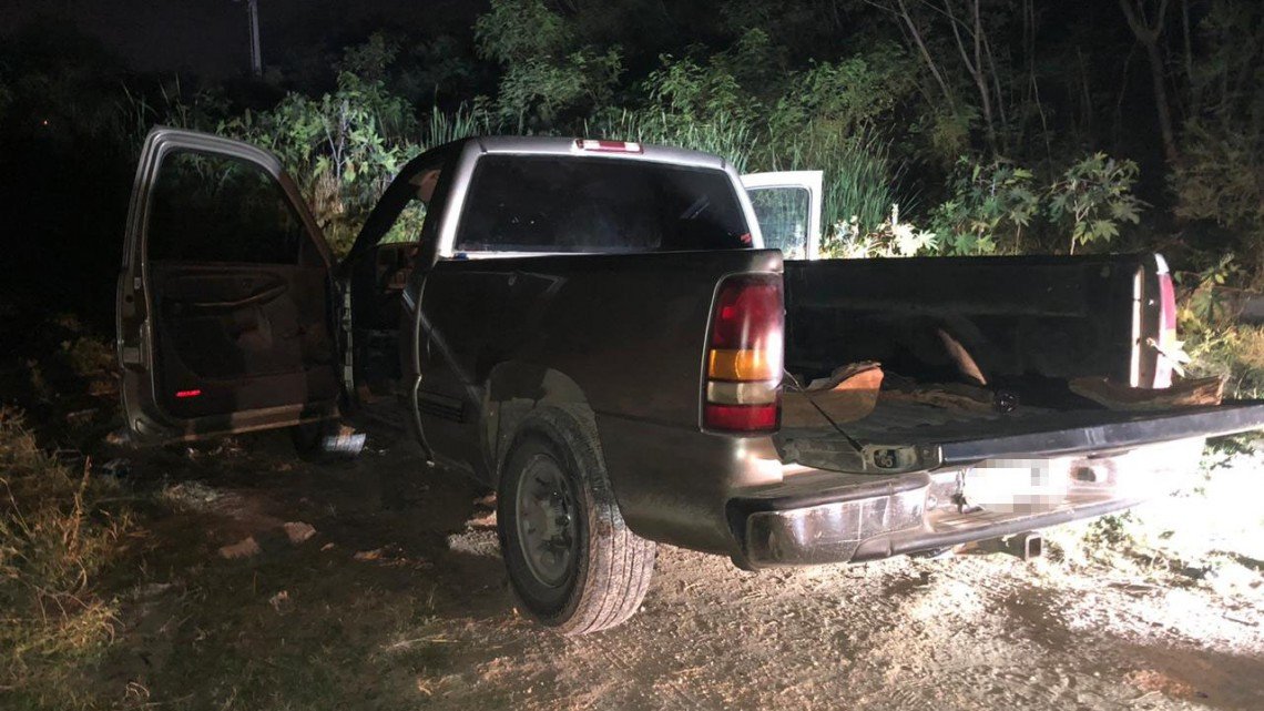 Informa SSP aseguramiento de camionetas con blindaje, cargadores, equipo táctico y ‘ponchallantas’