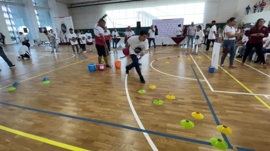 Con rally previenen consumo de drogas en estudiantes de secundaria y preparatoria
