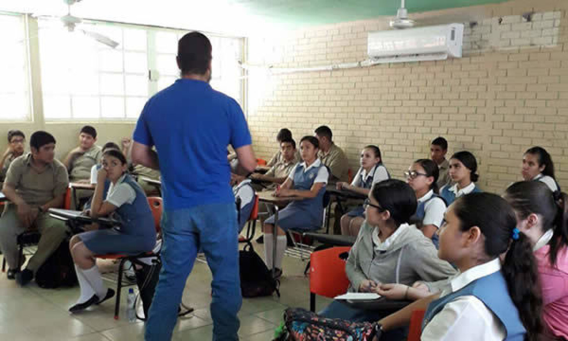 Imparten platicas sobre bullying