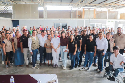 Respaldan DIF y SEBIEN afectados por tormenta Alberto