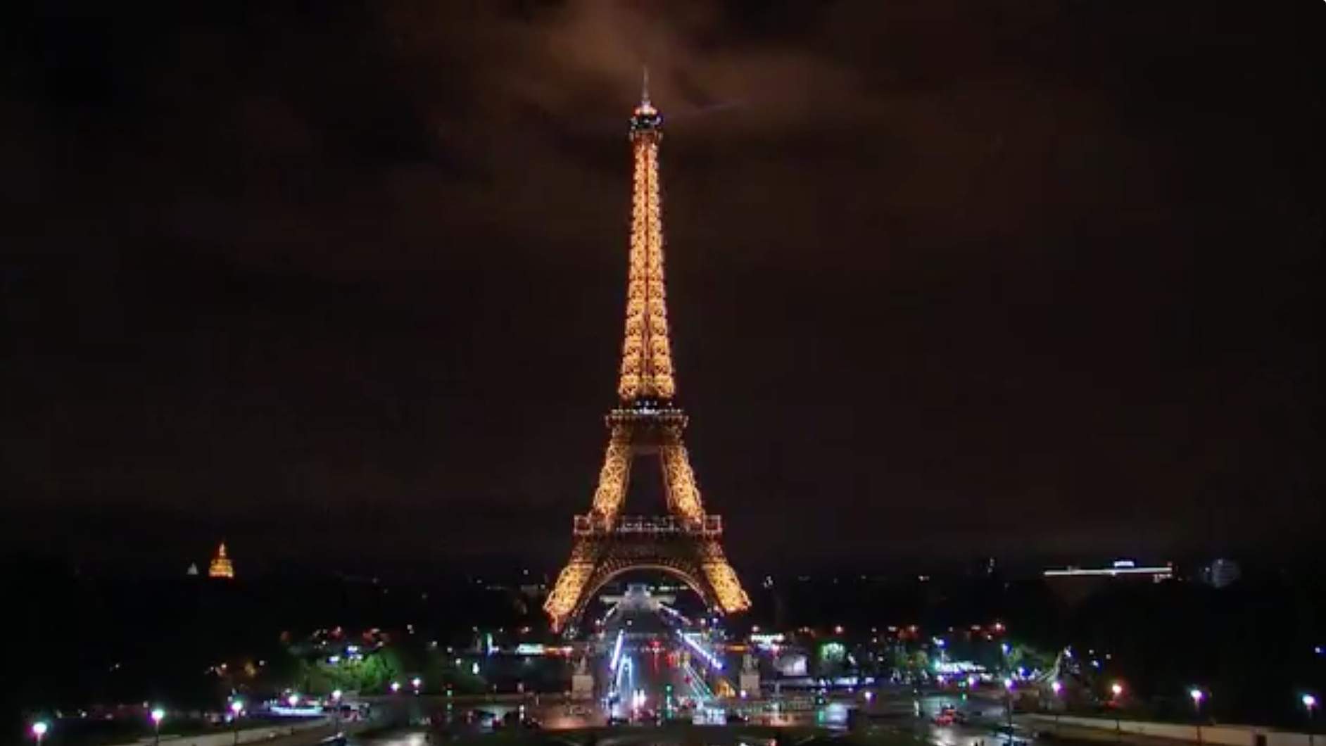 Rinden tributo a víctimas del ataque en Barcelona alrededor del mundo