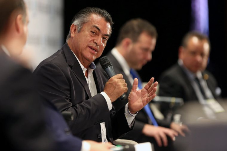 INE multa a "El Bronco" por prácticas ilegales de financiamiento