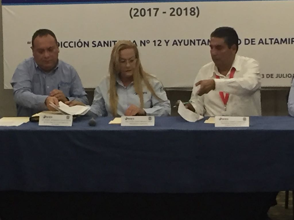 Ayuntamiento ⁠firma convenio de colaboración con Jurisdicción Sanitaria No. 12