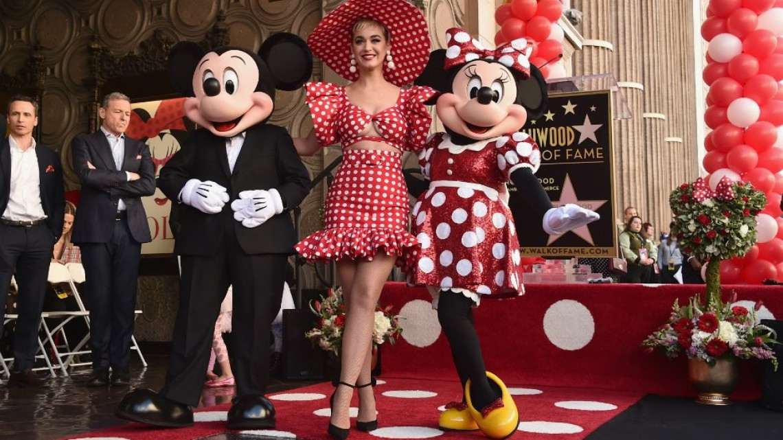 Minnie Mouse recibe su estrella en el Paseo de la Fama 