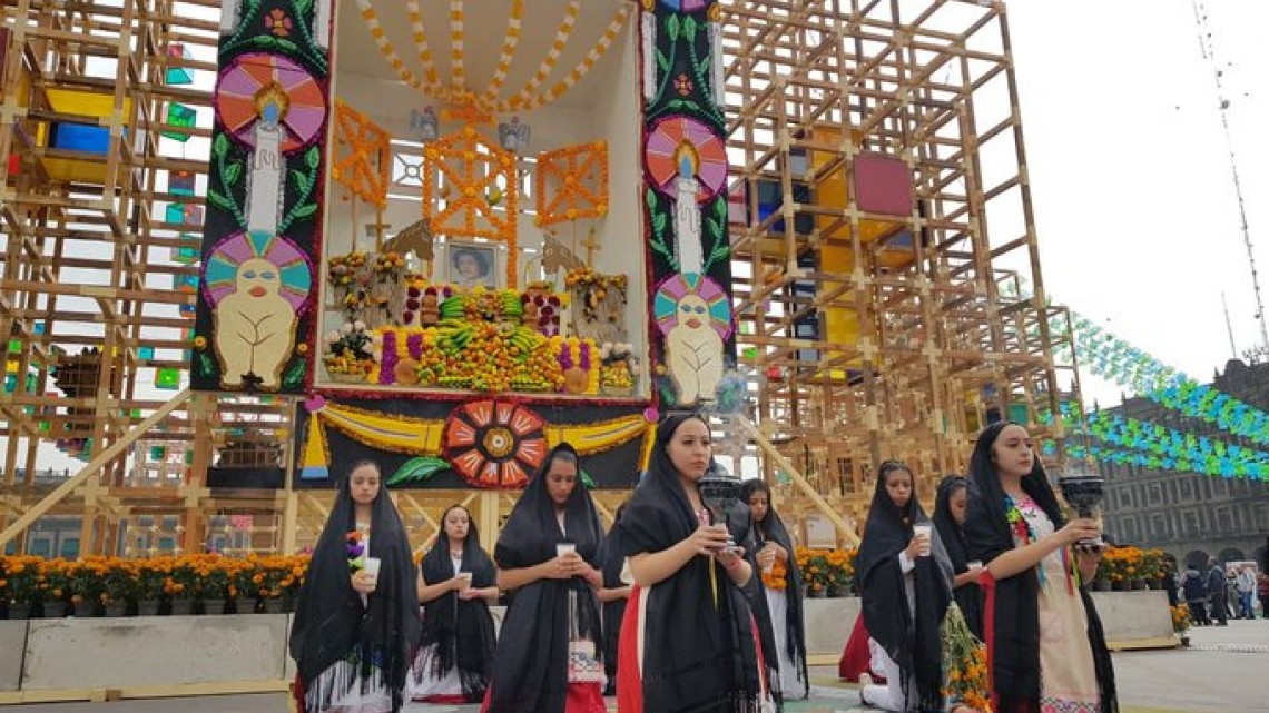 México celebra el Día de los Muertos