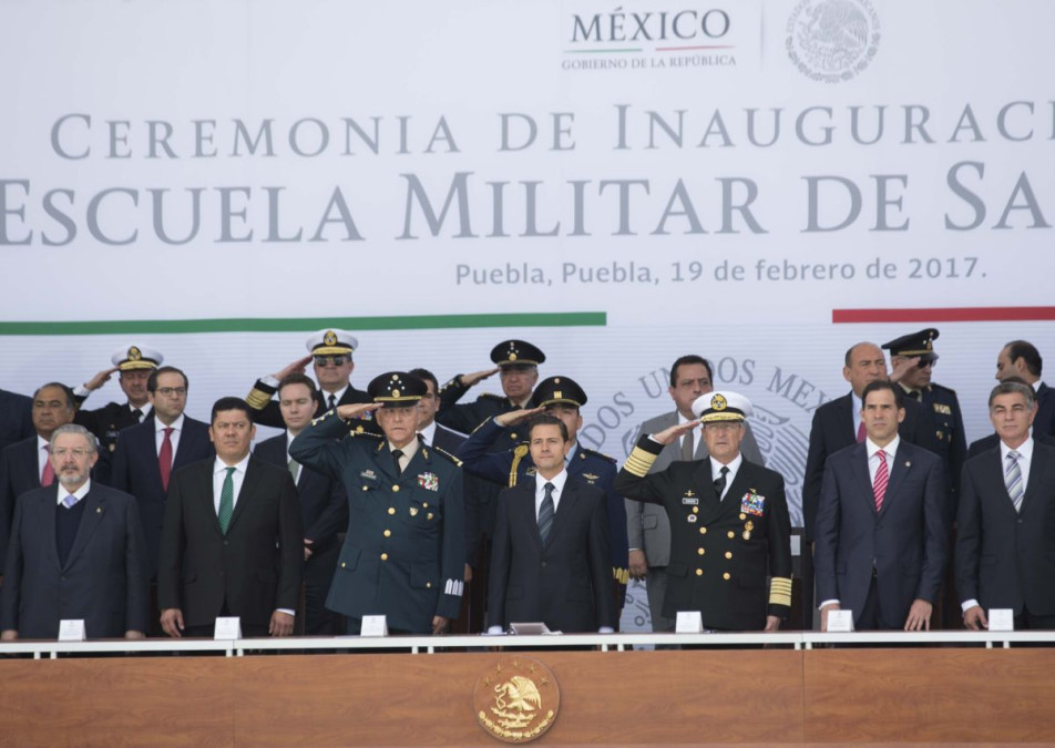 Rechaza EPN ataques a fuerzas armadas