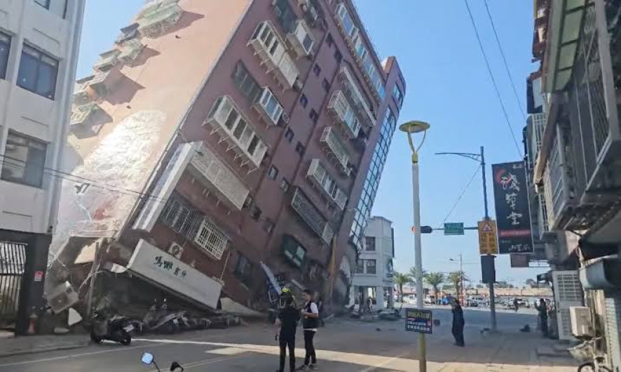 Terremoto de 7.4 sacude Taiwan; hay alerta de tsunami
