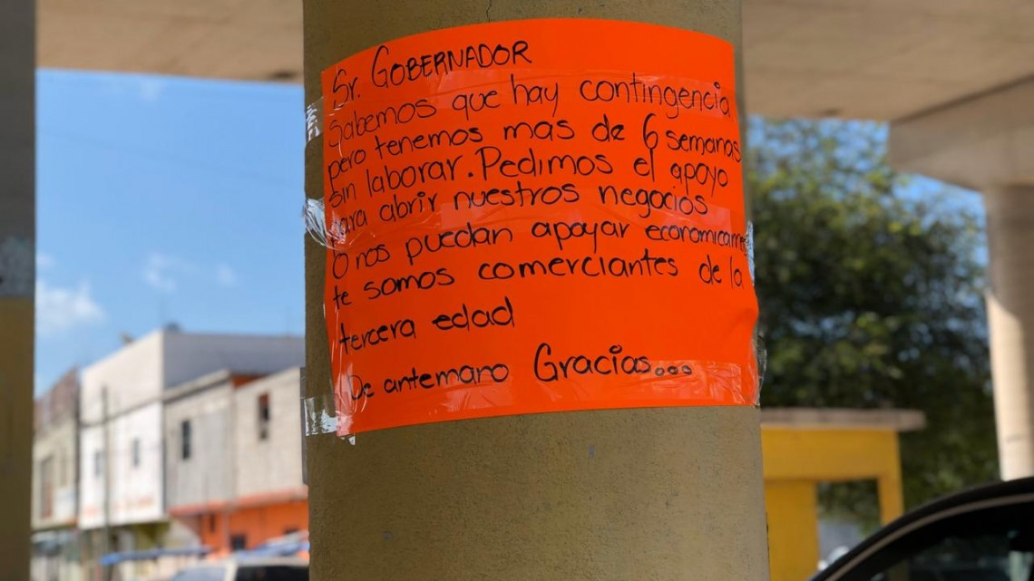 Tianguistas del Puente Elevado solicitan reapertura de tianguis