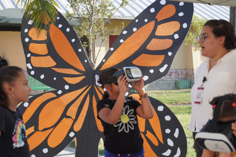 Implementa Gobierno Municipal taller de concientización de la mariposa monarca 