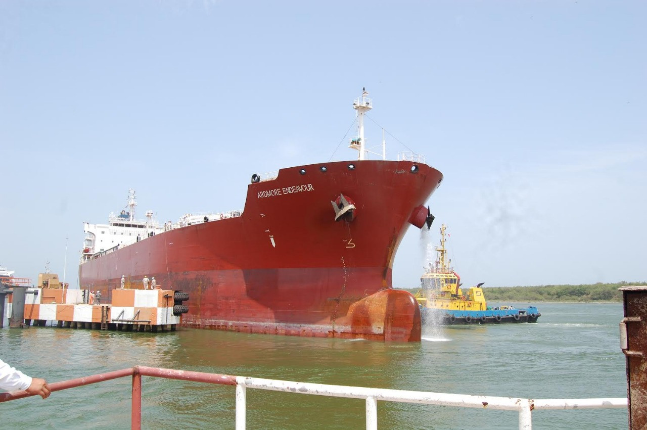 El CERENAV de Pemex recibe primer Buque-Tanque de empresa privada