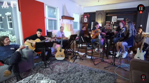 Juanes y Alejandro Saenz ofrecen concierto en línea