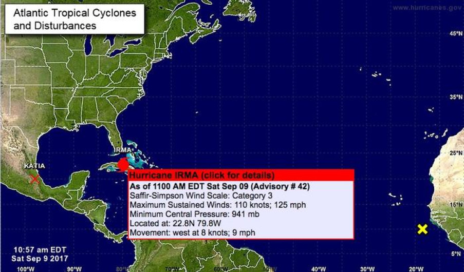 ‘Irma’ continua disminuyendo su poder y ahora es categoría 3
