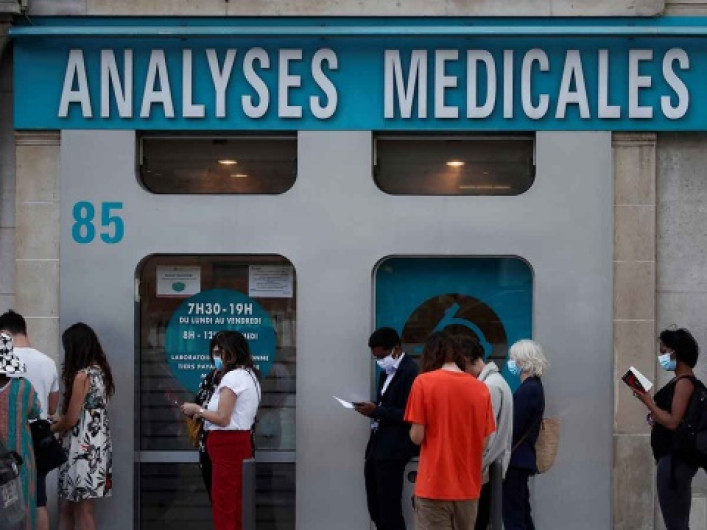 Francia muestra preocupante aumento de contagios