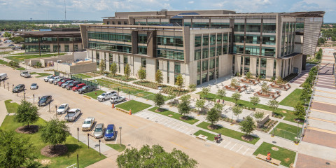 Universidad de Texas A&M reabrirá sus campus en otoño 