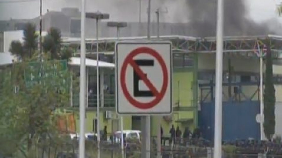 Sigue movilización en penal de Cadereyta