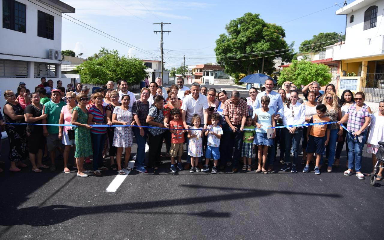 Entrega Chucho Nader Nuevas Obras de Pavimentación en Infonavit