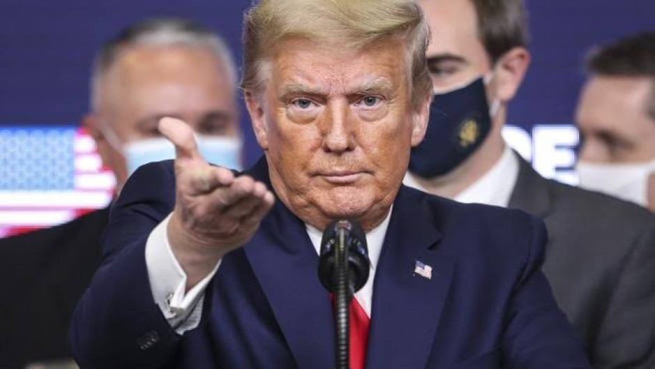 Avanza plan de Trump de no incluir migrantes indocumentados en censo