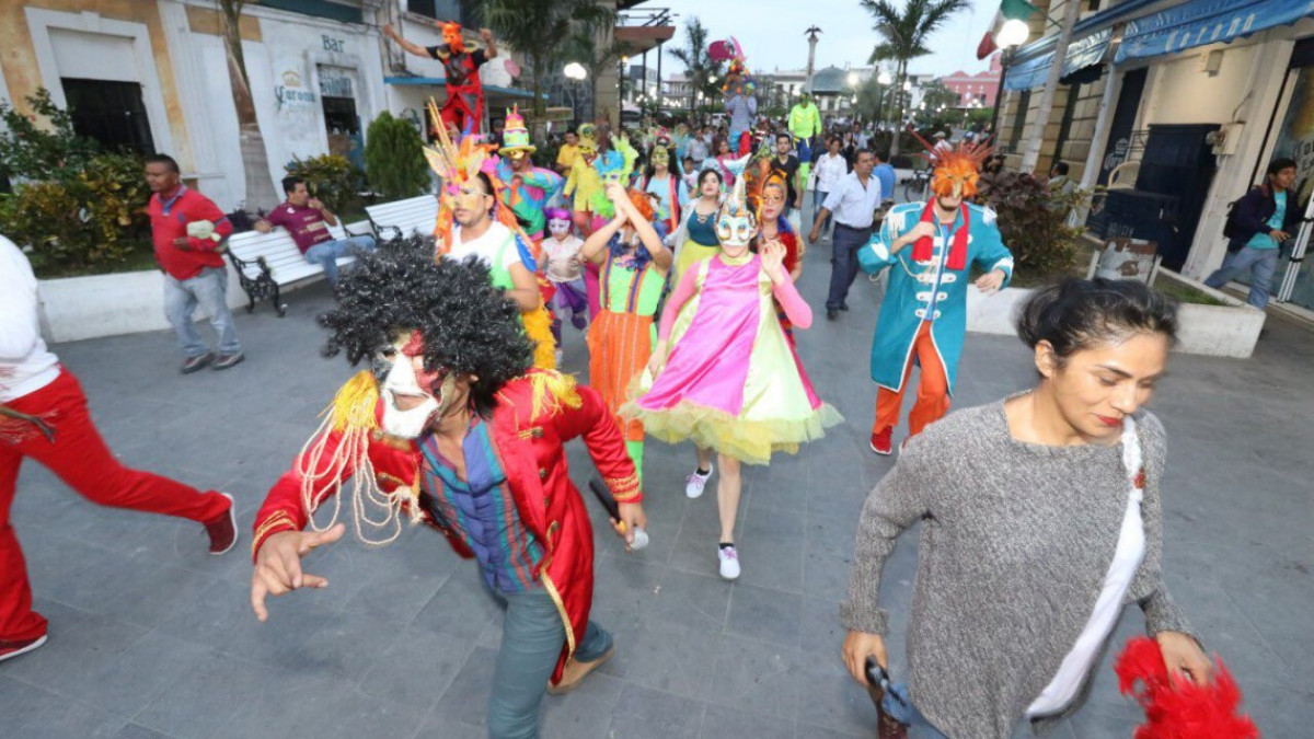 Inicia Carnaval de Tampico 2018 con la "Quema del Mal Humor" 