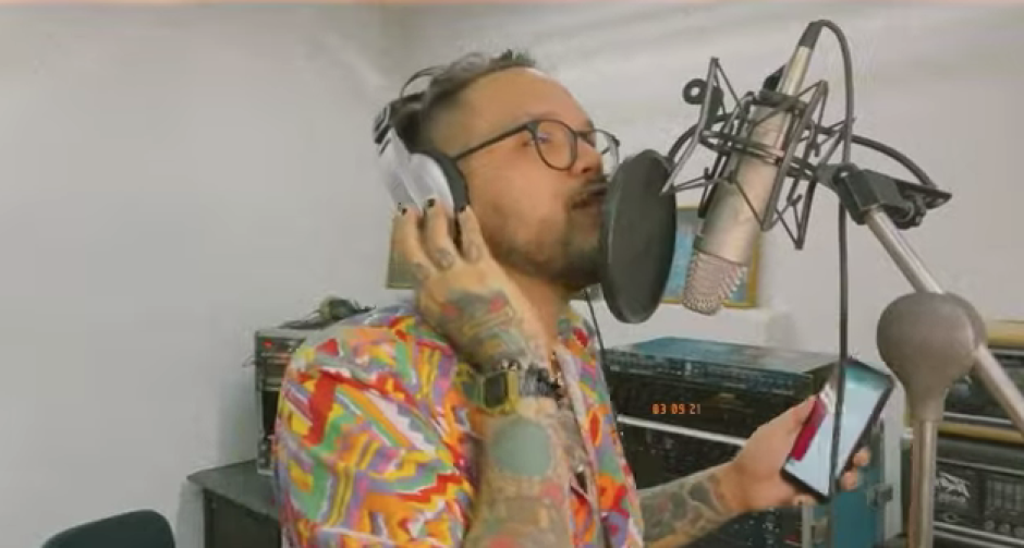 "La flauta es de harina", contestan con cumbia los victorenses