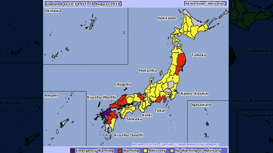 Alerta máxima y evacuaciones en Japón por fuertes lluvias