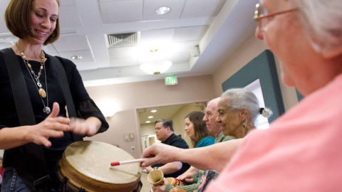 Medicamento contra el alzheimer es de acceso restringido; recibe críticas