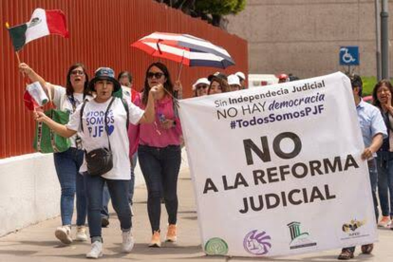 Magistrados y jueces convocan manifestación para este lunes