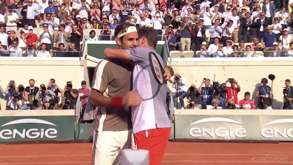 Federer logra avanzar a semifinales en Roland Garros  
