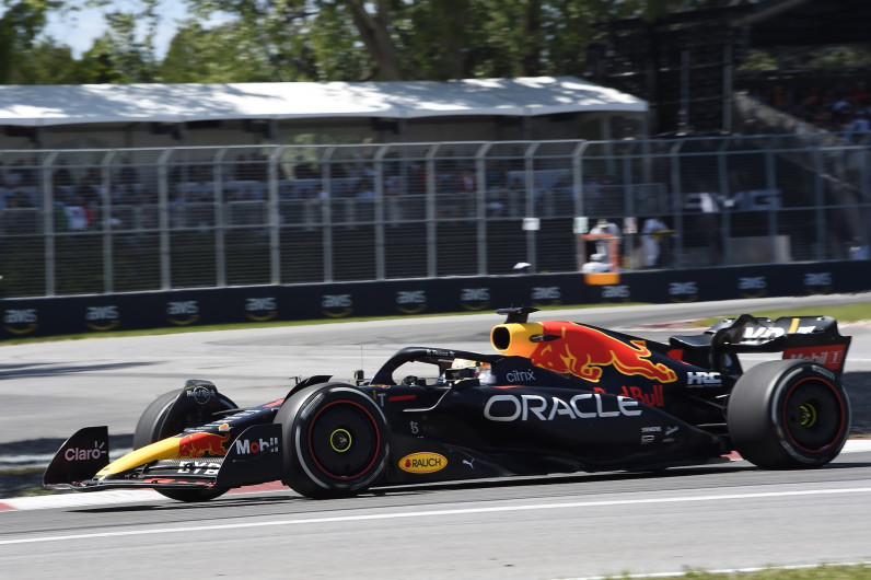 Max Verstappen gana en Canadá; Checo abandona