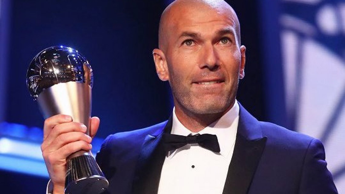 Zinedine Zidane, mejor entrenador para la FIFA.