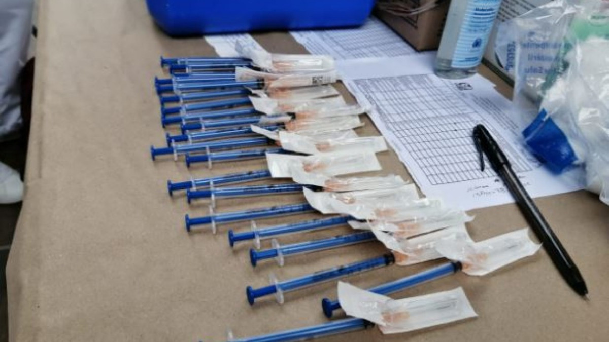 COEPRIS mantiene constante vigilancia de temperatura de vacunas