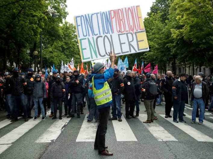 'Chalecos amarillos' vuelven a tomar las calles de Francia