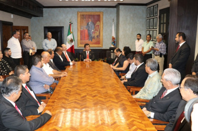 Llaman a empleados municipales a no violar la ley electoral