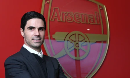 ¡Lamentable! Mikel Arteta dio positivo por COVID-19