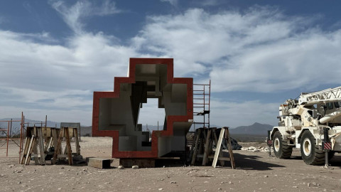 Da comienzo instalación de Cruz Monumental en Tula