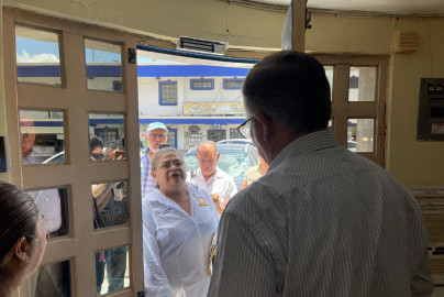 Sin resolver conflicto de Canaco