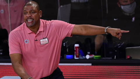 Doc Rivers deja a los Clippers tras siete temporadas 