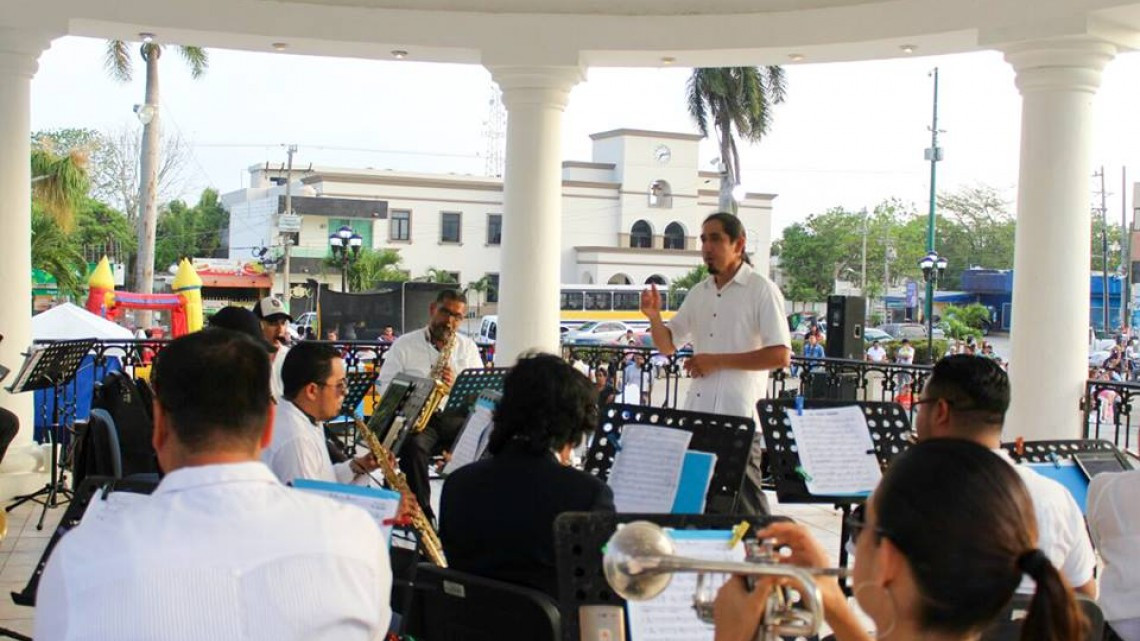 Se deleitan Altamirenses con actividades culturales