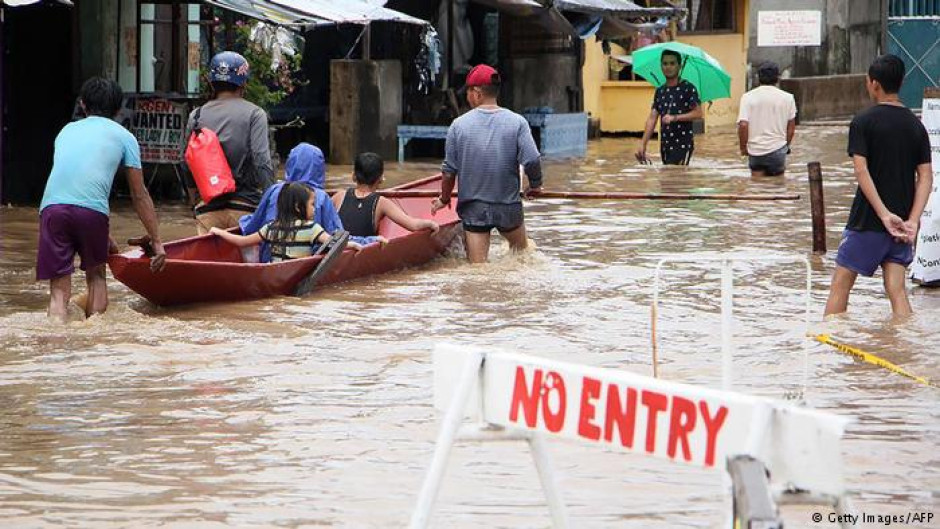 Aumentan a 122 los muertos por tormenta Usman en Filipinas