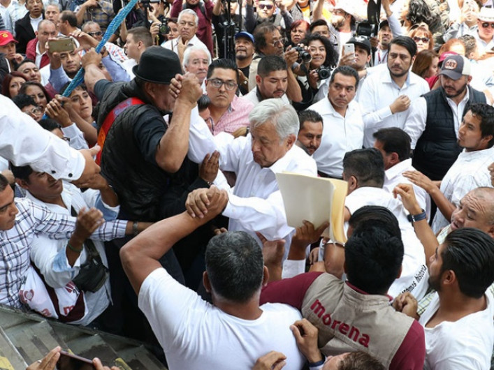 Si van a perder, pierdan con dignidad: AMLO