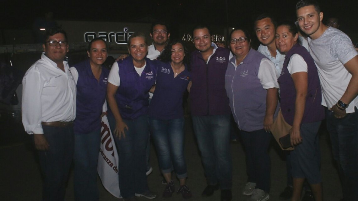 Da inicio campaña de coalición Juntos Haremos Historia en Madero con pega de calcas