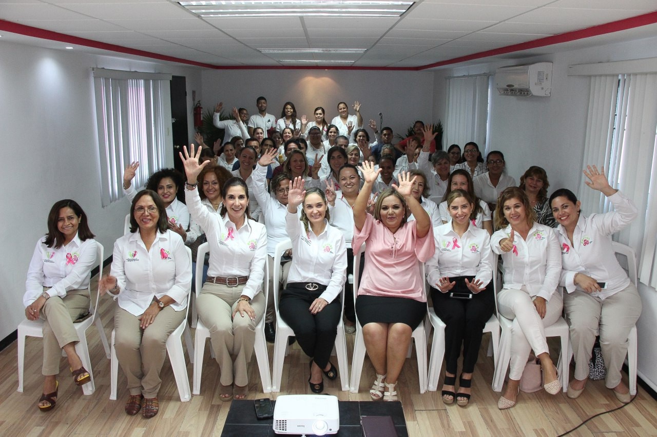 Brinda Sistema DIF Madero conferencia sobre cáncer de mama