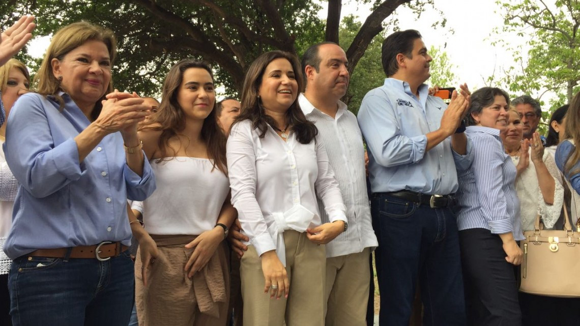 Se registra Carlos García a la alcaldía de Matamoros 