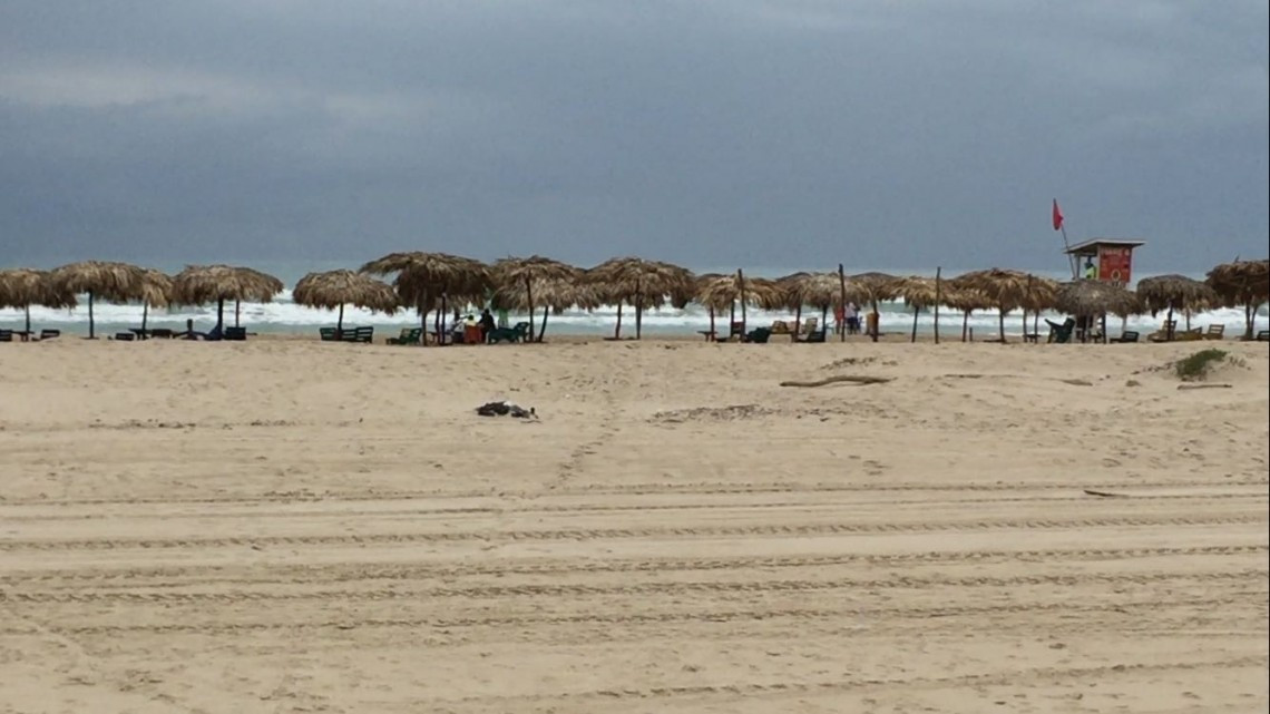 Con el tradicional playaso,arranca el periodo vacacional en Playa Miramar.