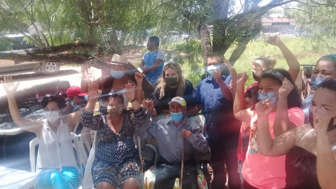 Construyen casa a Don Manuelito, adulto mayor con discapacidad