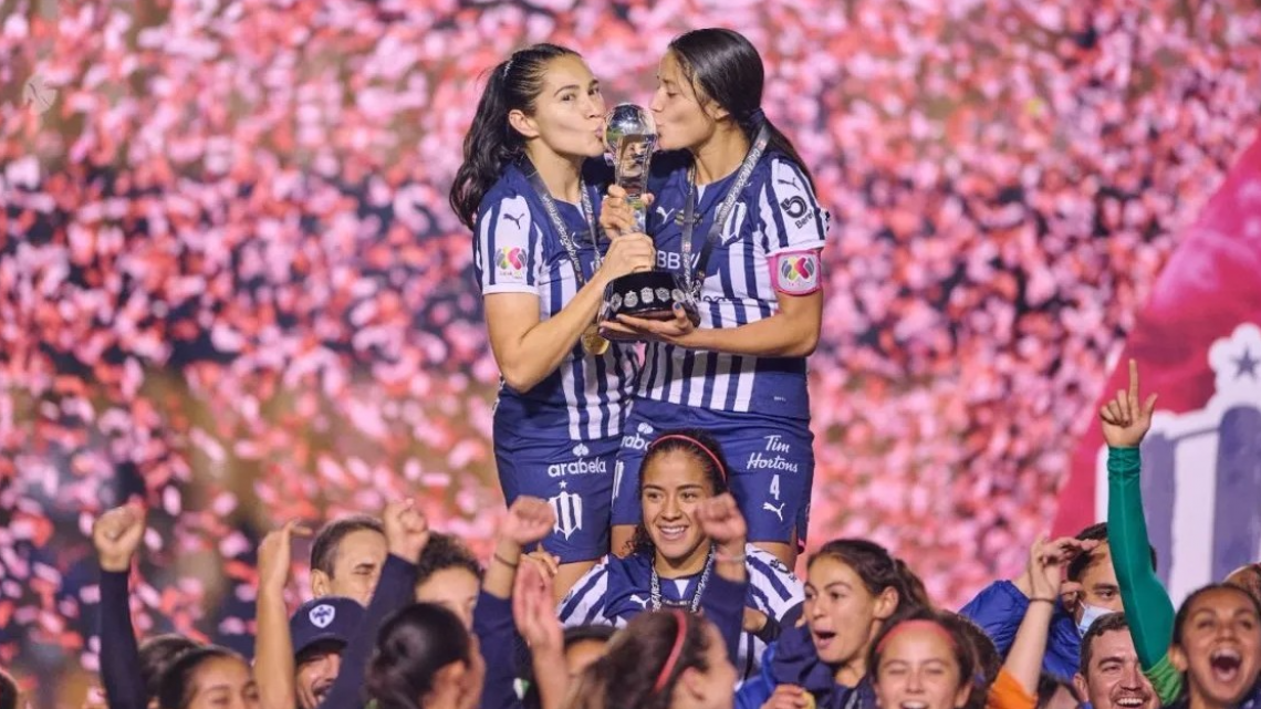 La Liga Mx Femenil ya cuenta con una nueva campeona. Se trata de las Rayadas 