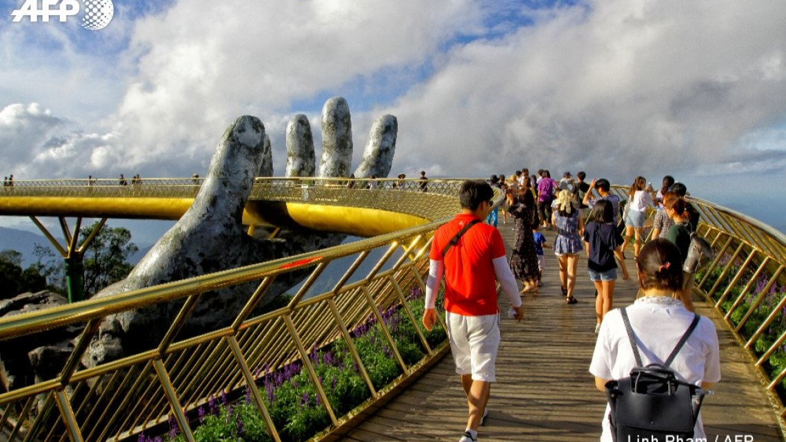 Vas a querer irte a Vietnam después de ver este puente