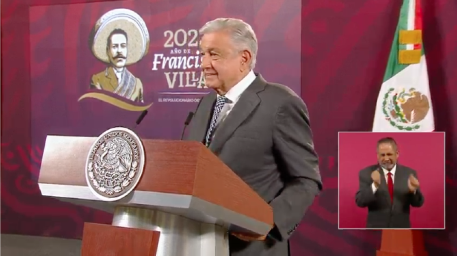 Critica AMLO a Calderón por defender a García Lua; rechaza persecución