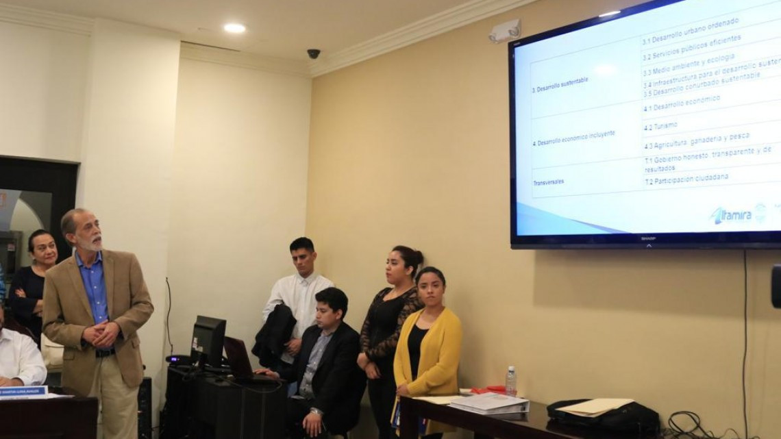 Presentan y aprueban el Plan Municipal de Desarrollo 2018-2021 
