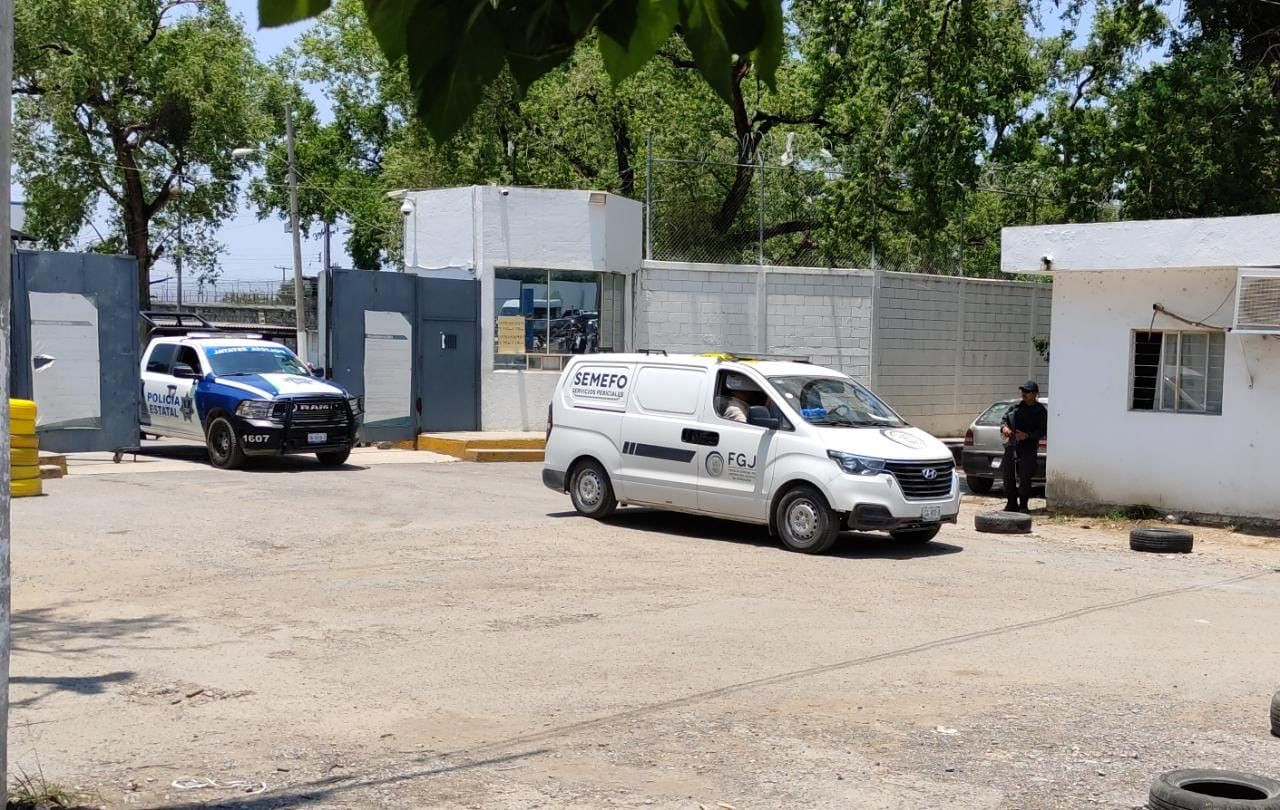 Tres muertos en riña en penal de Victoria 